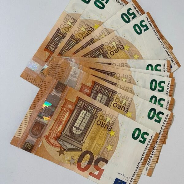 Copy 50 Euro Bills
